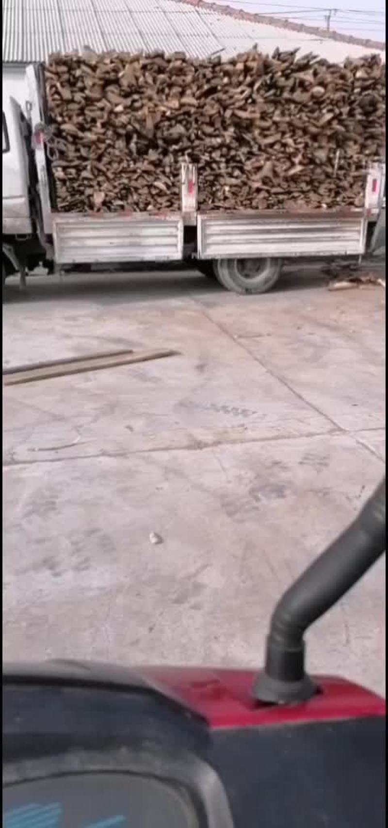 大量出售板皮地址吉林省长岭县