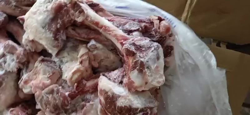 羔羊加肉腿骨