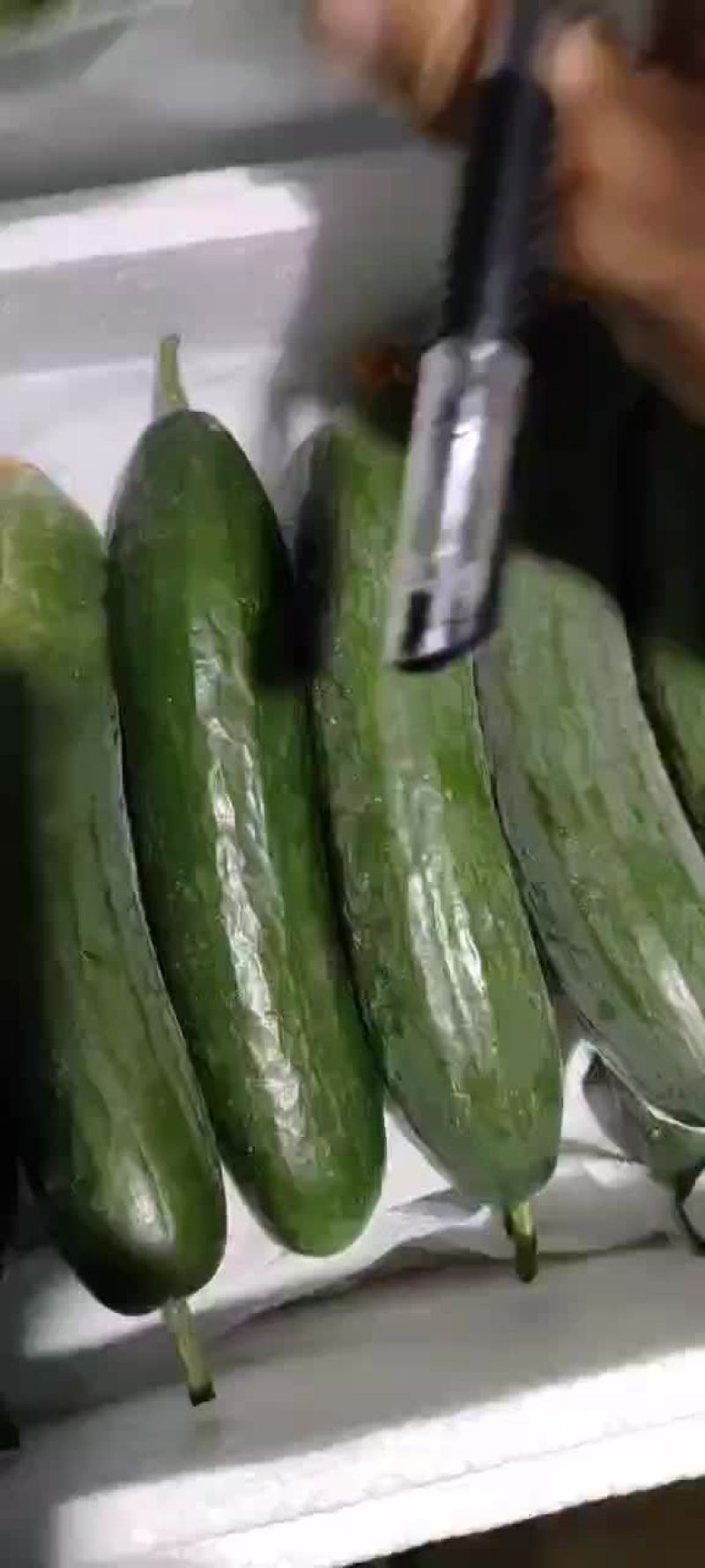 基地直供水果黄瓜