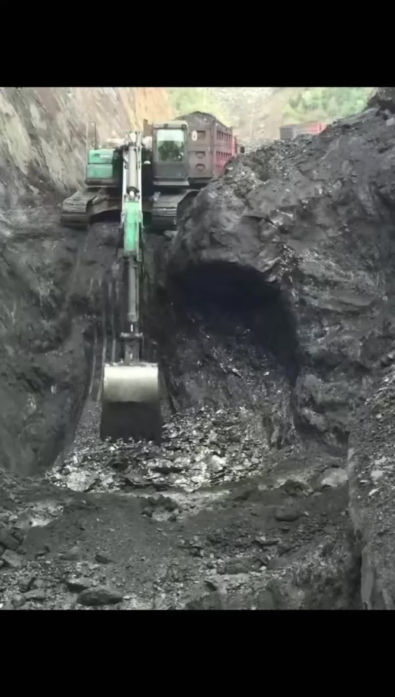广西无烟煤3000-3300大卡价格便宜