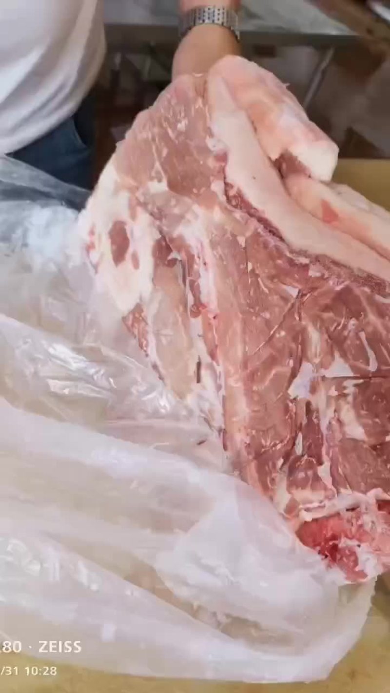 肥猪前上肉两片装冷冻猪产品猪肉新货新开