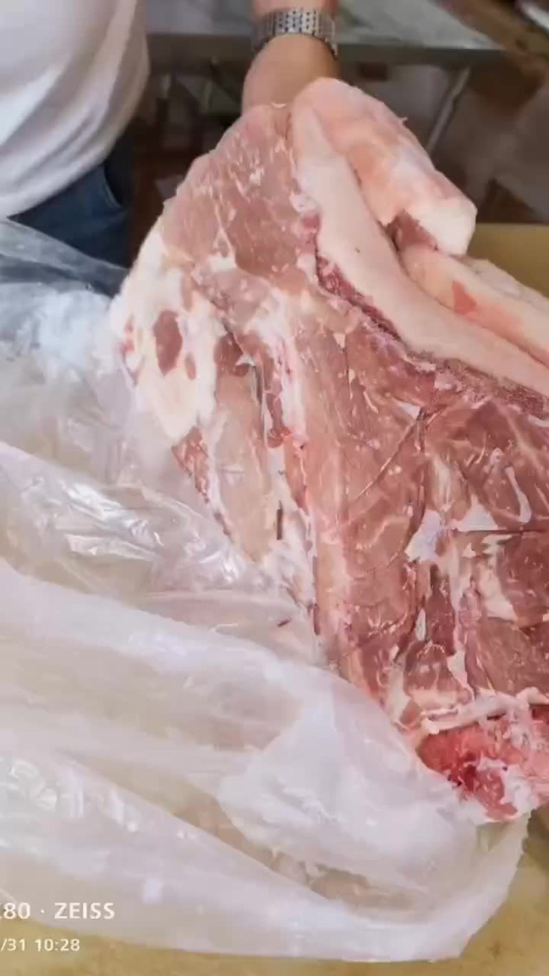 肥猪前上肉两片装冷冻猪产品猪肉新货新开