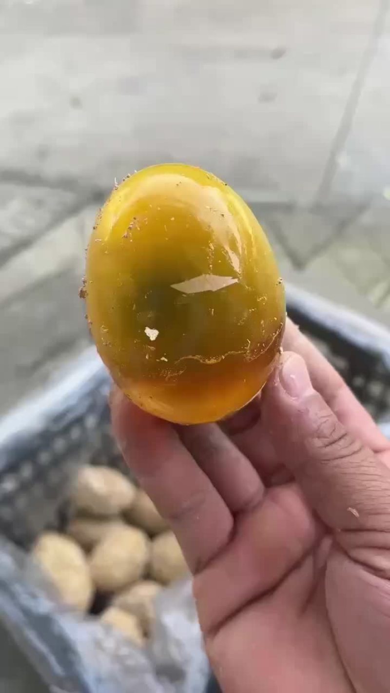 用鹅蛋做成的鹅变蛋