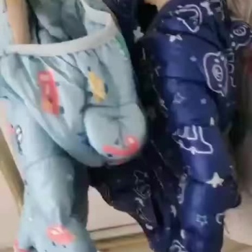精品儿童羽绒棉服，整首齐码，2022年新款尾货