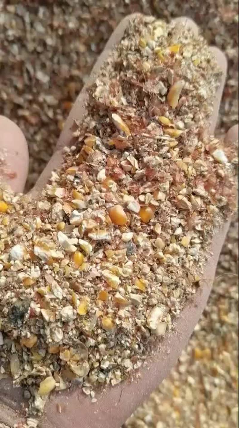 毛粮碎玉米现货135吨
