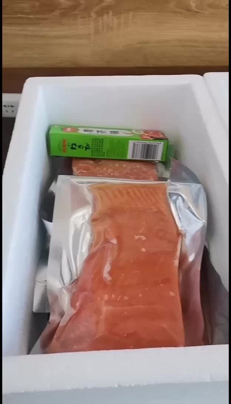 龙羊峡三文鱼礼盒装