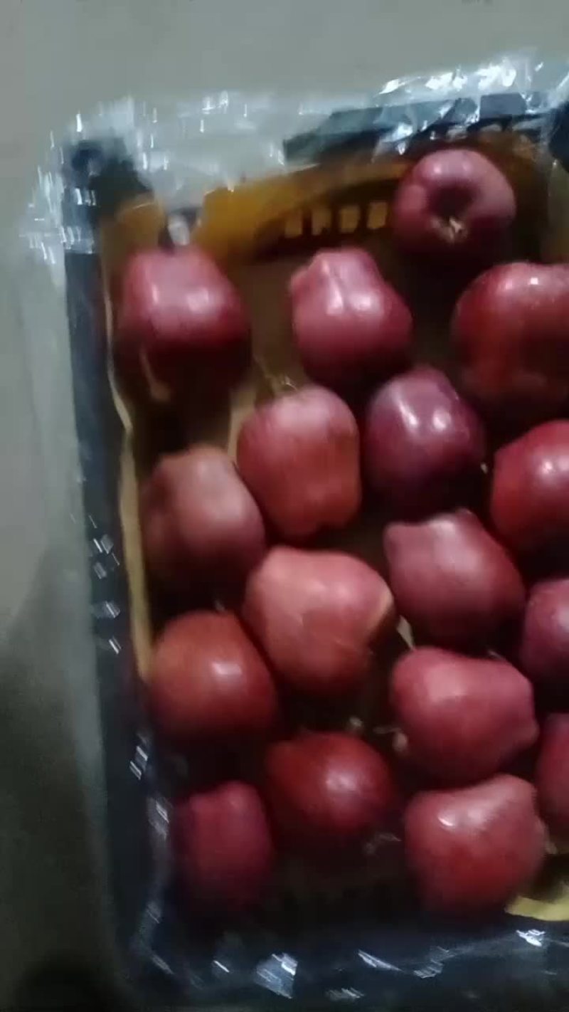 花牛，苹果，高中档都有是海拔高口感特甜