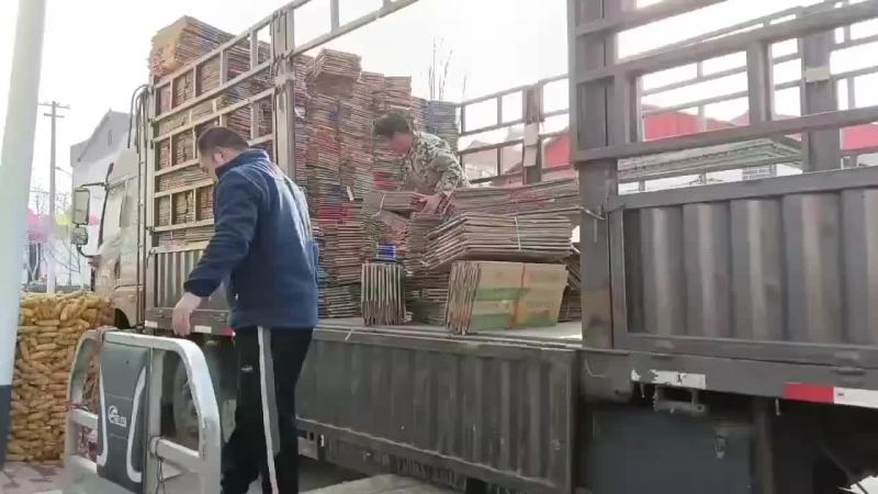 国产套盒香蕉箱