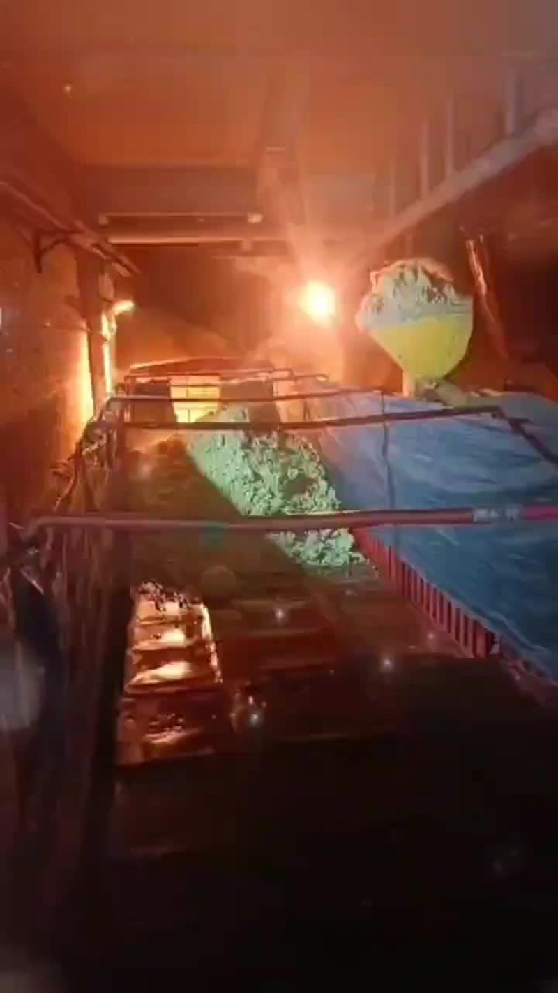 玉米渣广东惠州提，散装袋装的都有货，1～100吨可零售。