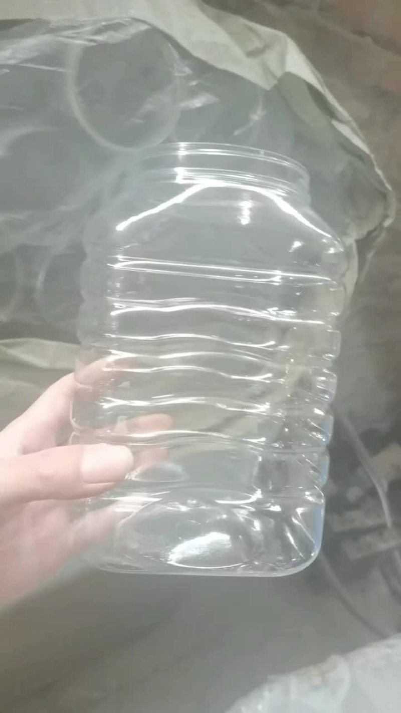 3斤桶