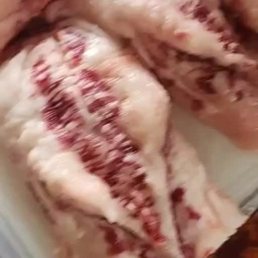 国产胸口油