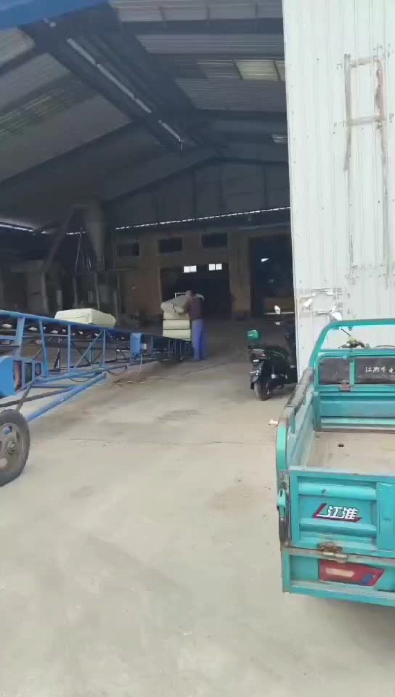 发酵鸡粪，发酵稻壳鸡粪，质优价廉，全国发货，大量供应