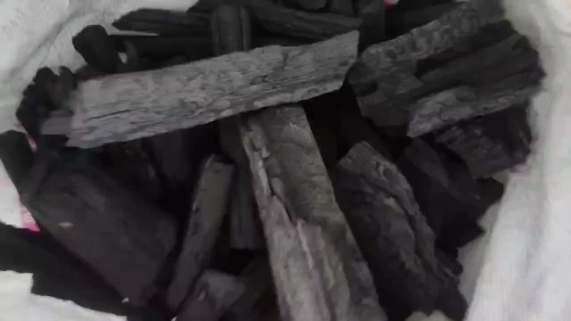 木炭，青冈木，栎木炭，耐烧