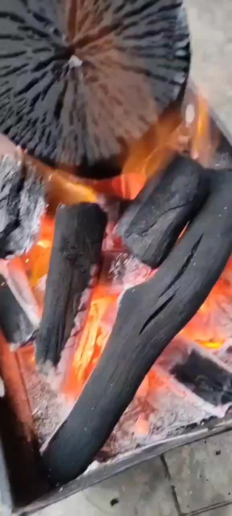 四方包，纯荔枝木炭，批发，价格优惠，欢迎订购