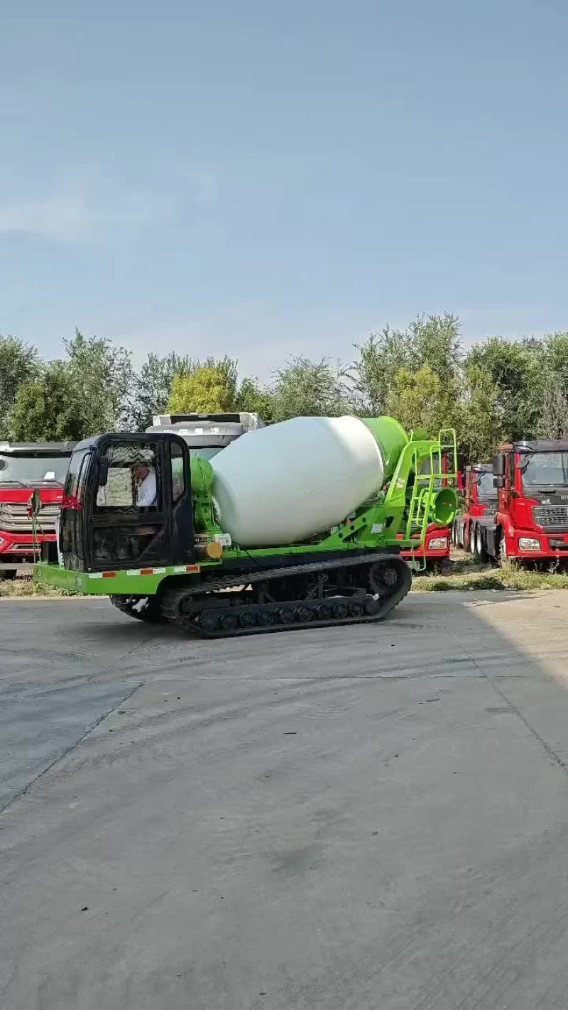爬山虎履带运输车罐车