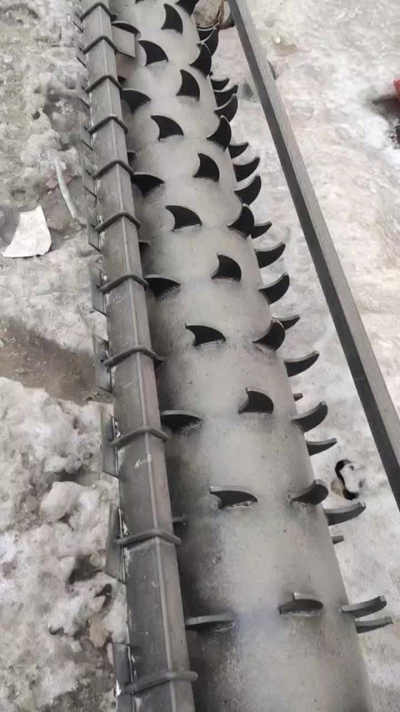 旋耕机浪压滚，