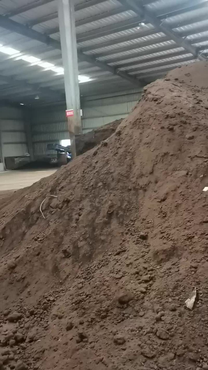 猪粪高温腐熟有机肥