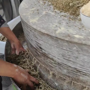 青麦碾转
