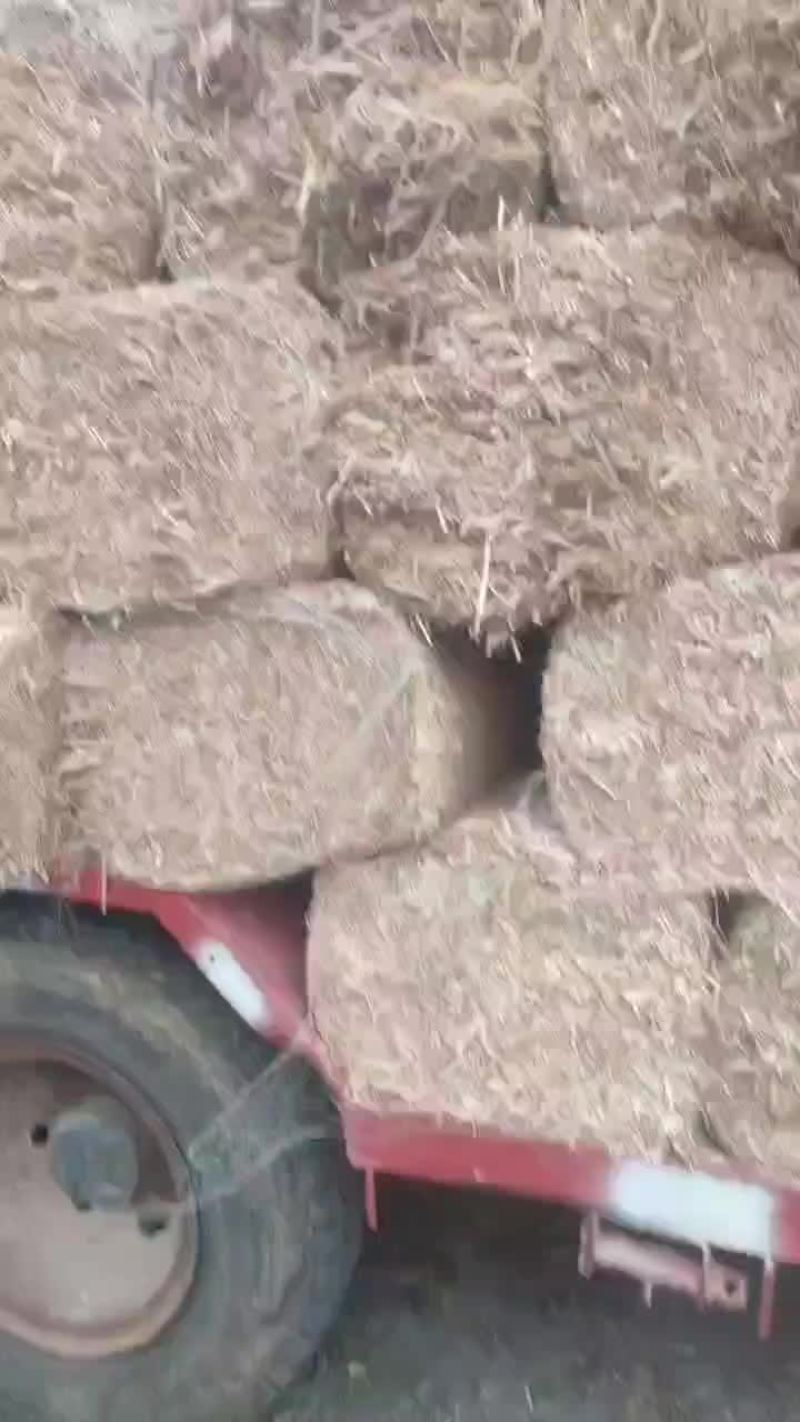 小麦秸秆一次性大方梱二次揉丝小套袋五道绳大白包