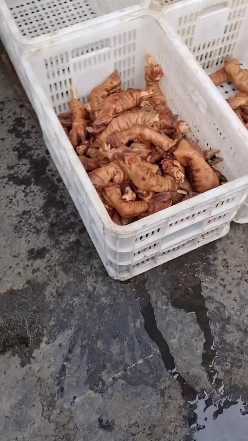 精品五香牛肉，肉质紧实，批发价欢迎选购