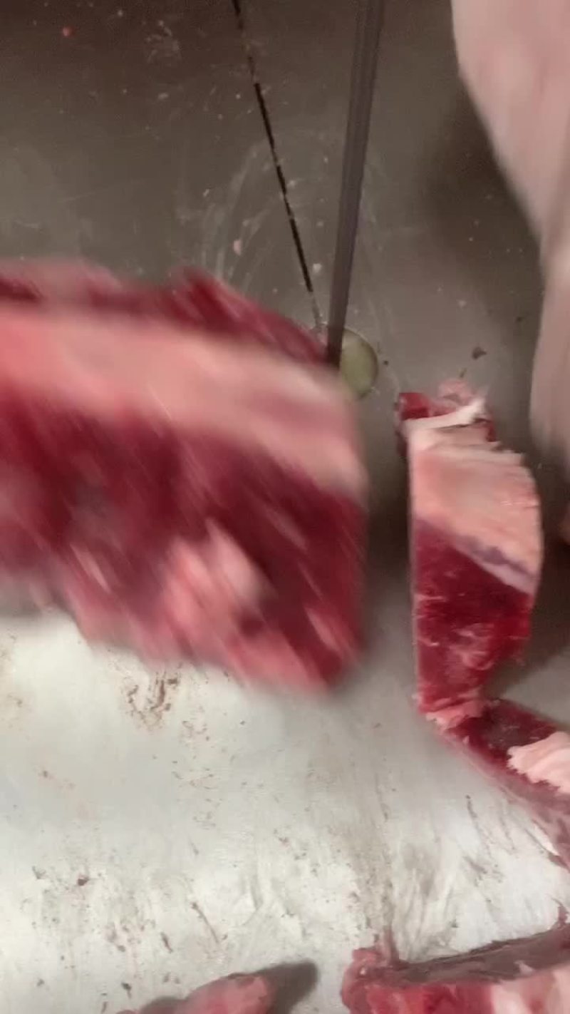 羊大梁精品羊大梁欢迎各地客商合作洽谈业务