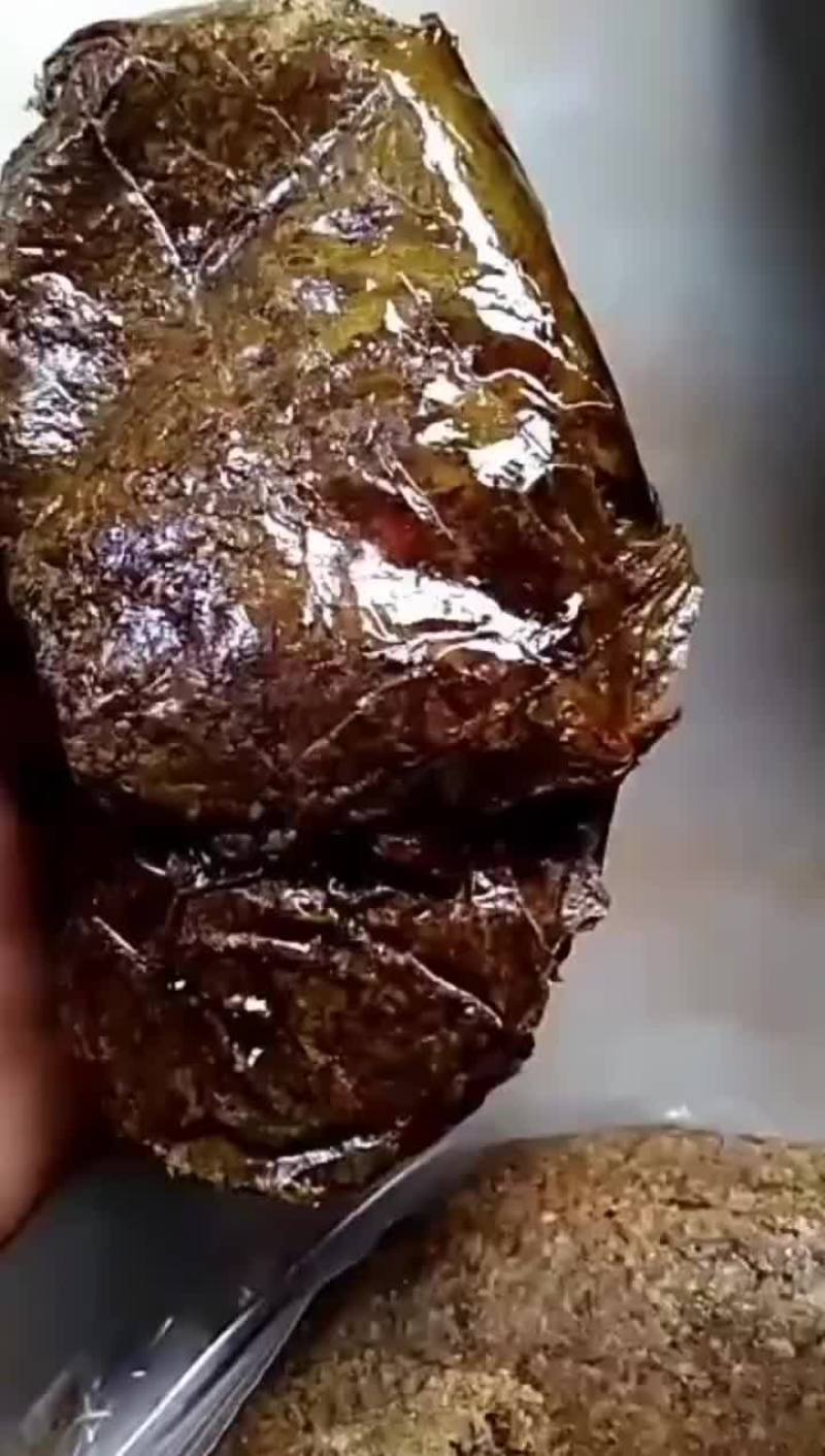 蜂场直销无添加天然，蜂胶