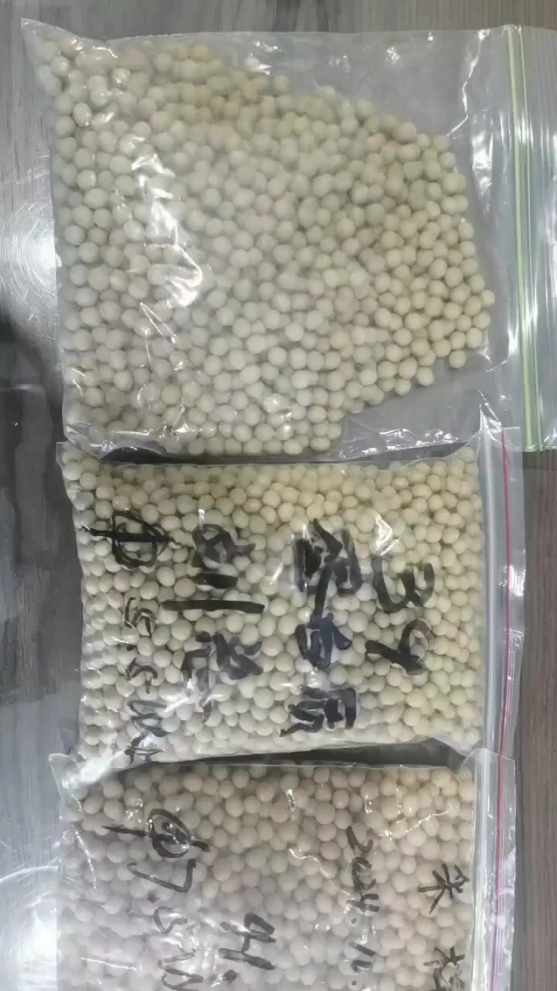 100万吨40，41，42蛋白质含量以上都有。量大价优，