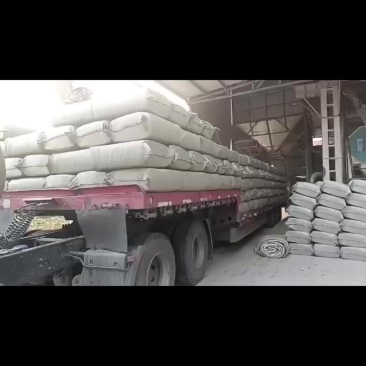 压缩稻壳发云南装货中