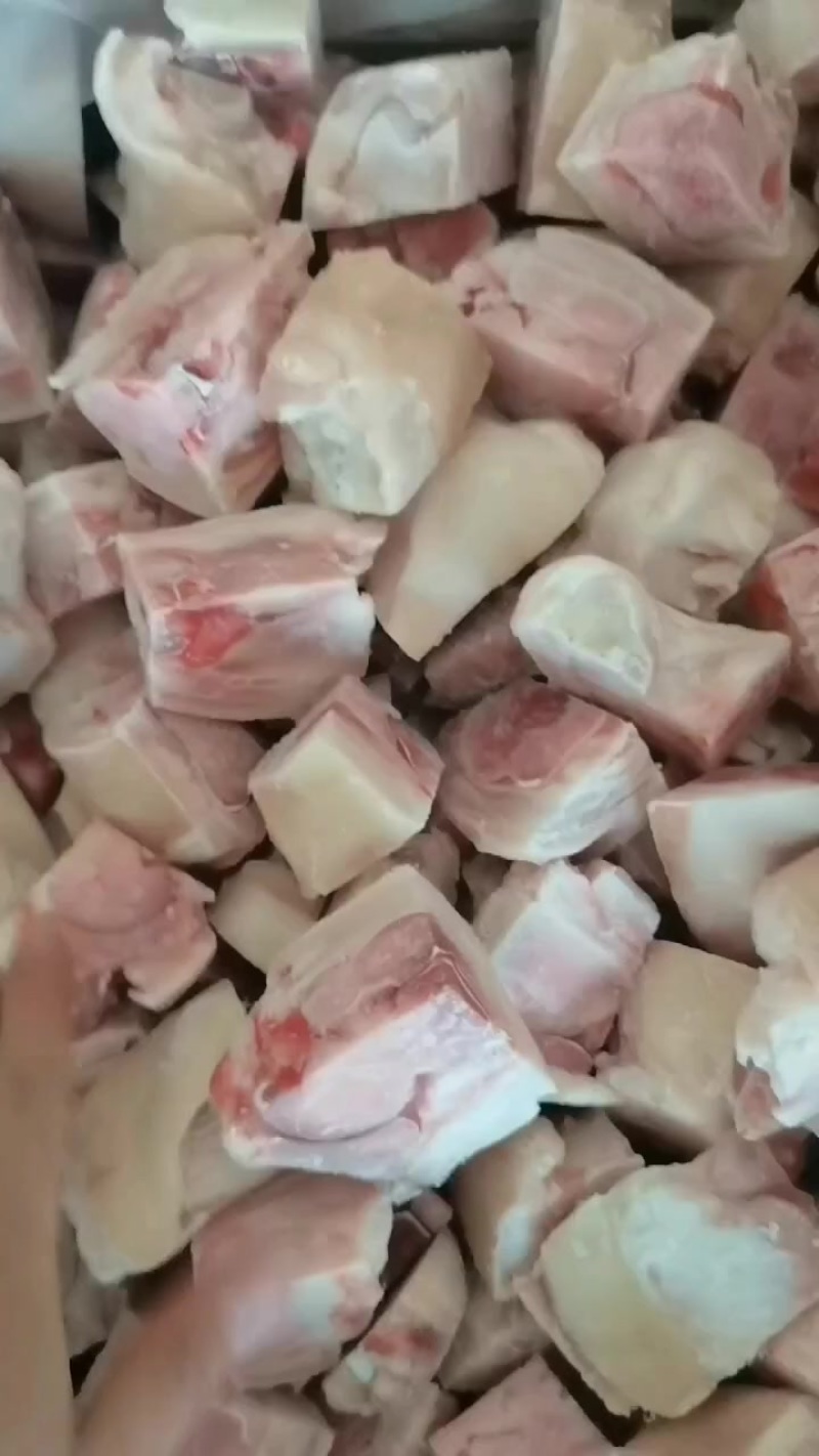 猪蹄块20斤箱