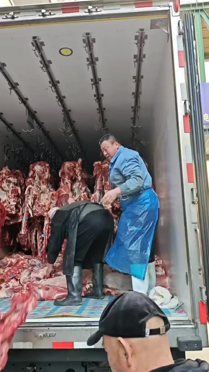 鲜牛肉批发22.5一斤纯干无水精修无油