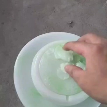烟灰缸