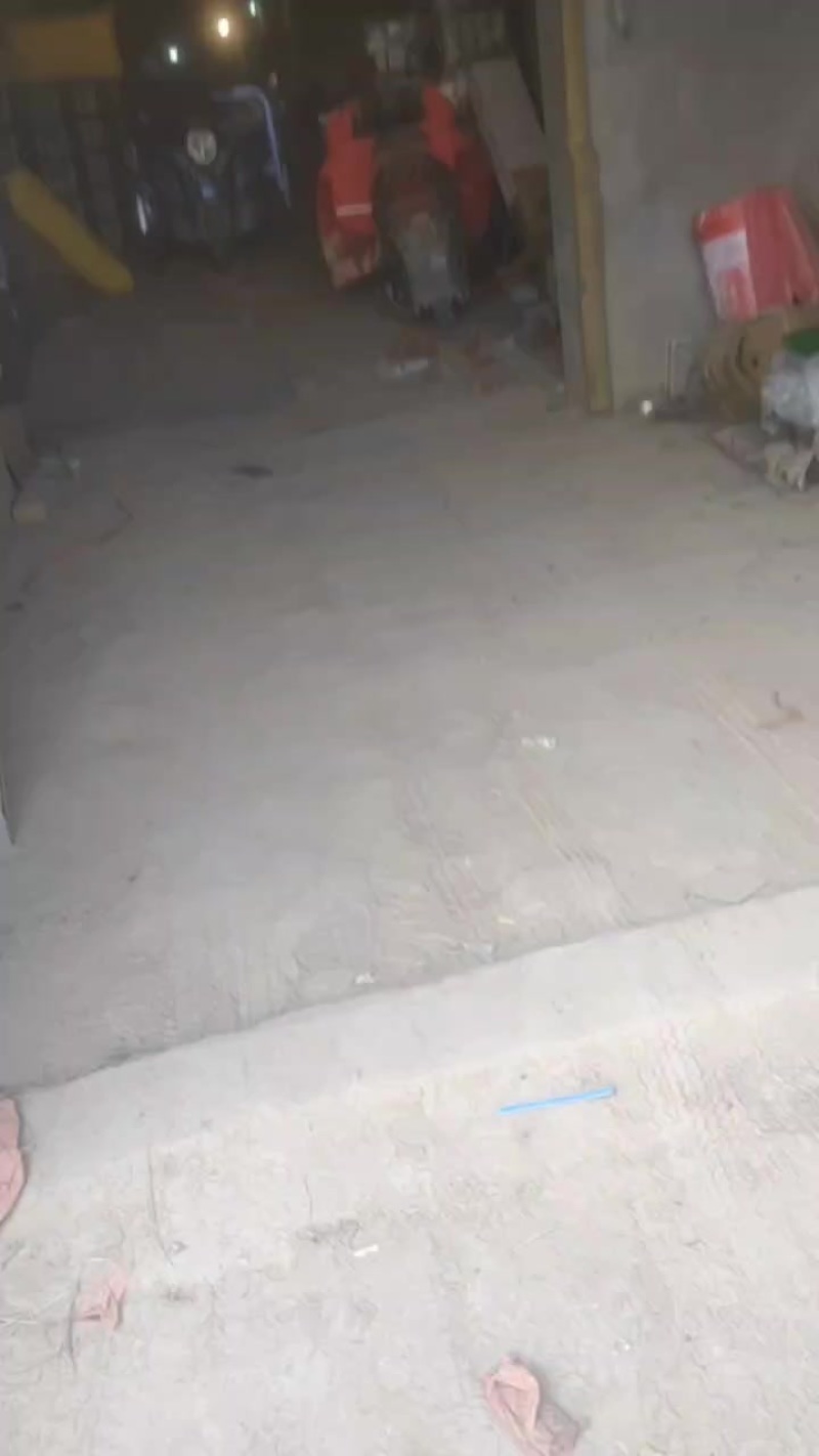 精品酥梨，贡梨，蜜梨，纯商品，口感嘎嘎甜，皮毛亮度嘎嘎好