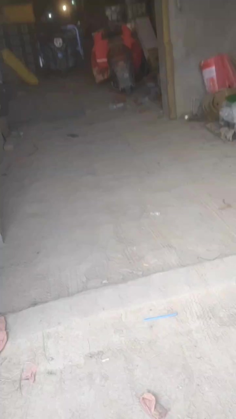 精品酥梨，贡梨，蜜梨，纯商品，口感嘎嘎甜，皮毛亮度嘎嘎好