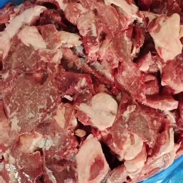 大块牛碎肉，肥瘦比例非常好，
