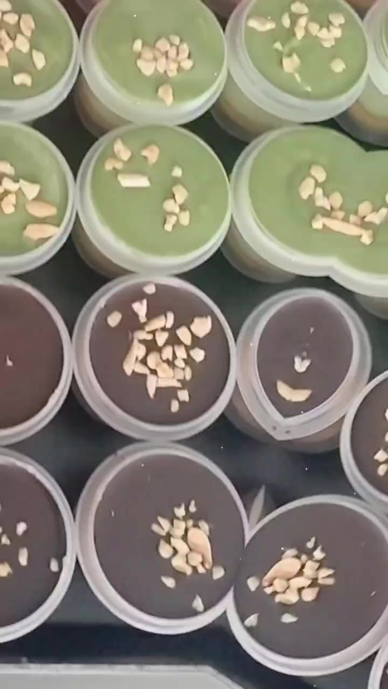 敲敲杯巧克力蛋糕