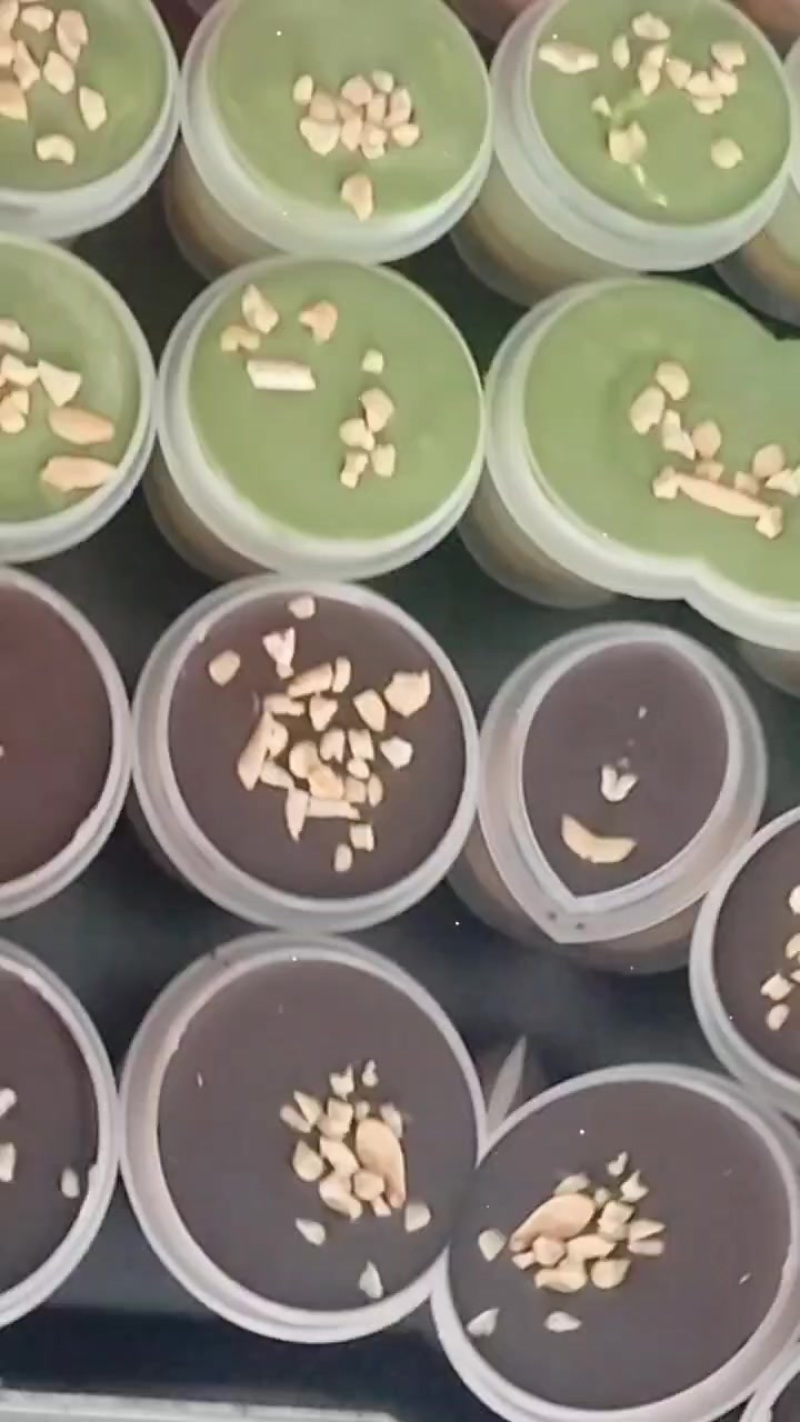 敲敲杯巧克力蛋糕