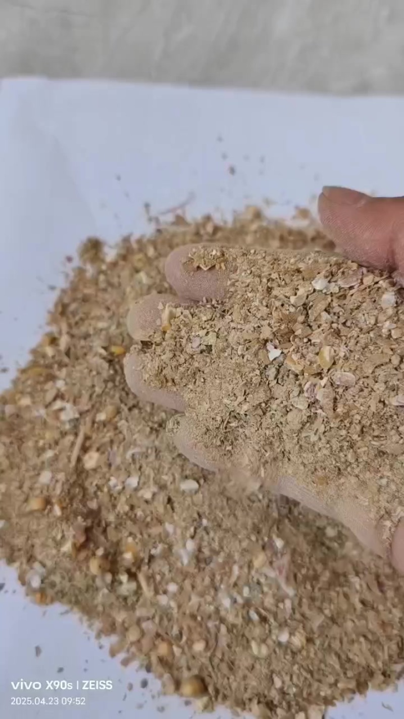 鸡鸭鹅专用料，直接喂省时省力又省钱​，有需要的提前定货