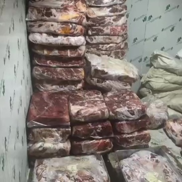 冻牛肉大量批发。鲜牛肉极速冷冻化冻后和鲜肉没啥区别。