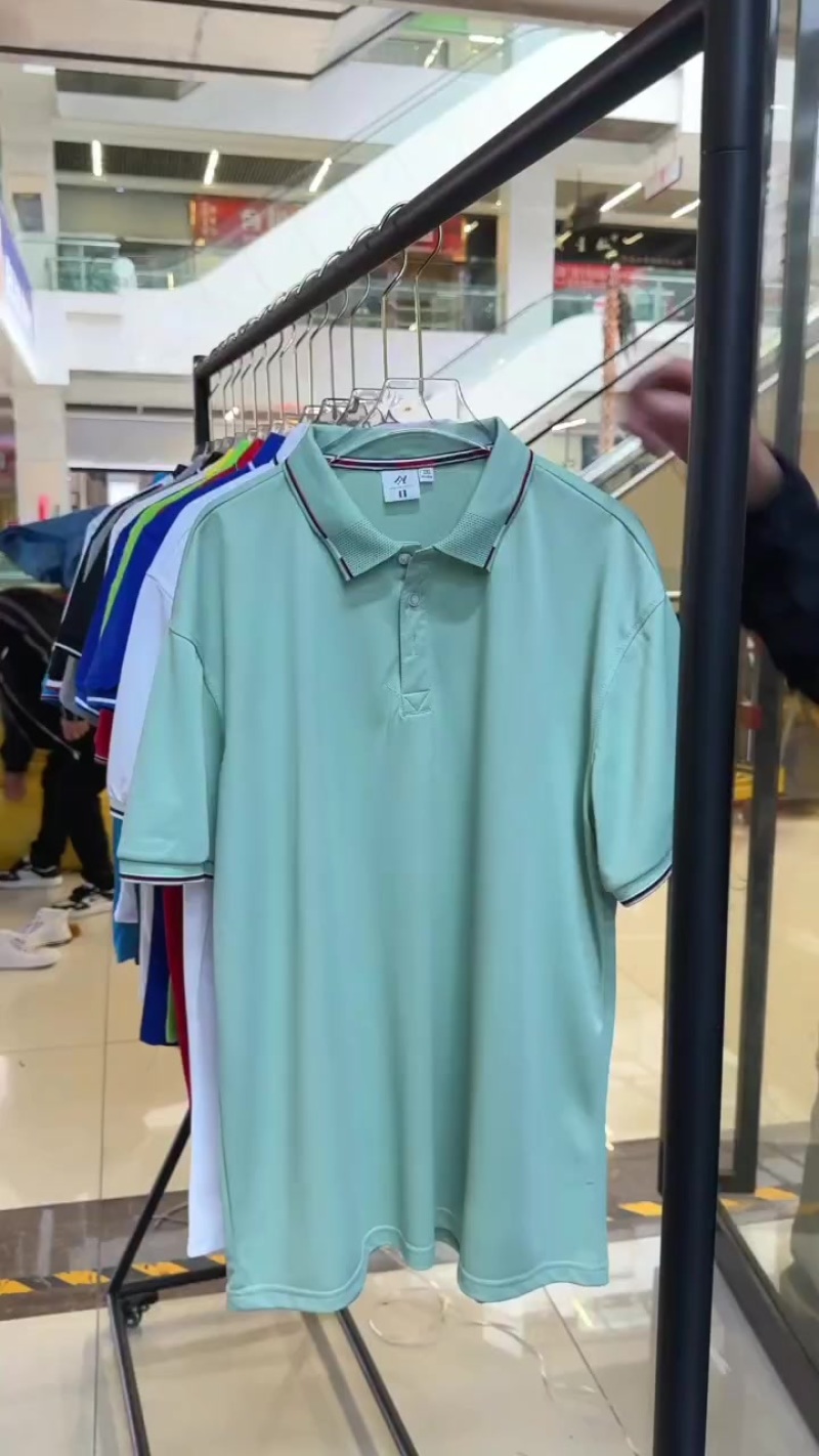 POLO衫700件左右，全部独立包装带吊牌