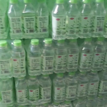 苏打水