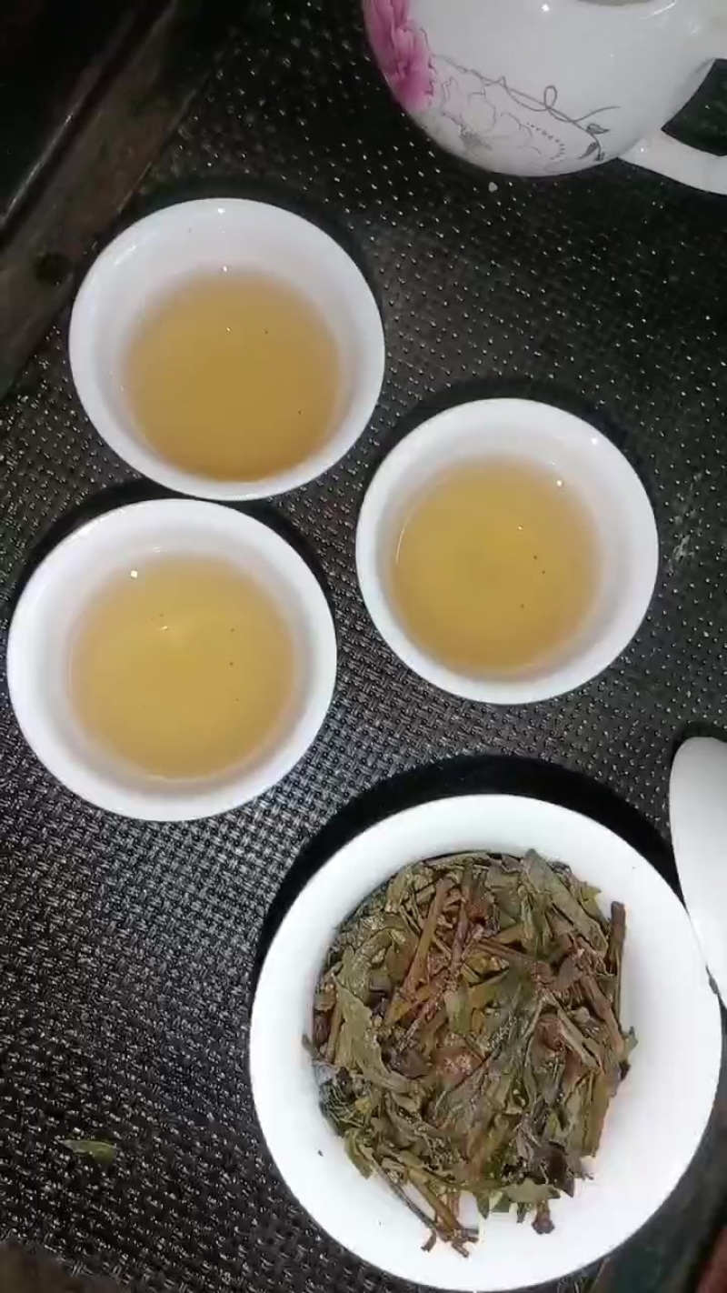 高山茶头一斤包邮60，韵味香味甜水耐泡