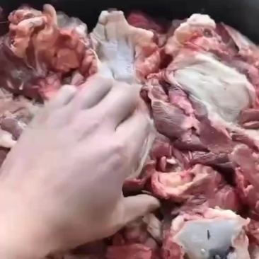 品名，纯干国产牛碎肉日期，新货规格，定装