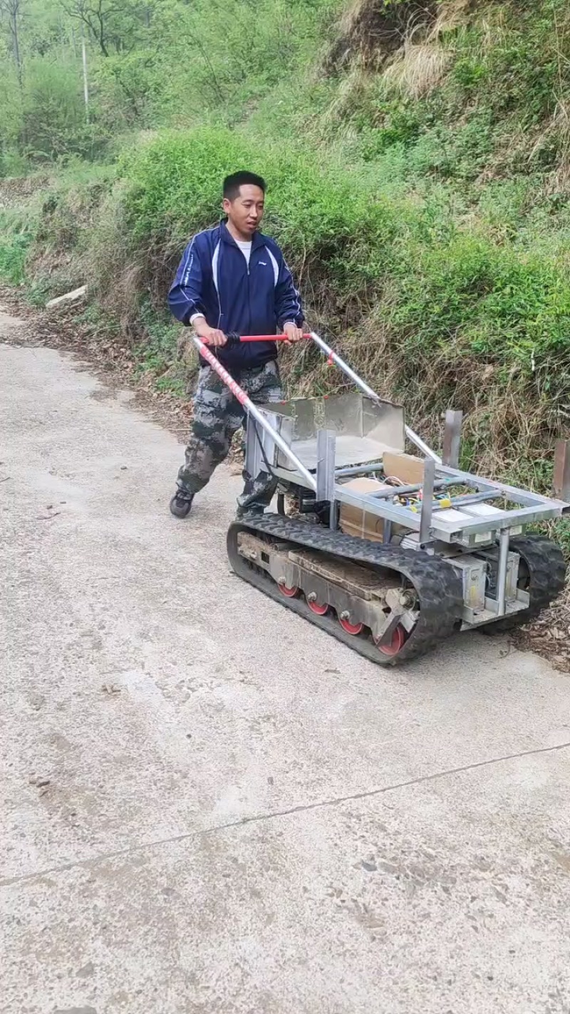 林区运输车爬山车全地形车
