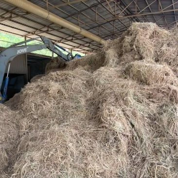 稻草，小方块，大方块。