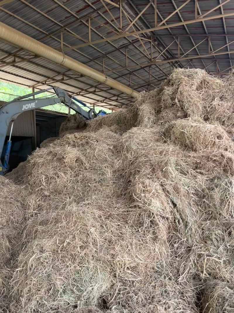 稻草，小方块，大方块。