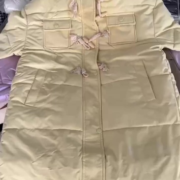 杂款棉服仓库现货19.9拿，色系款式相当漂亮，直播实体摆摊