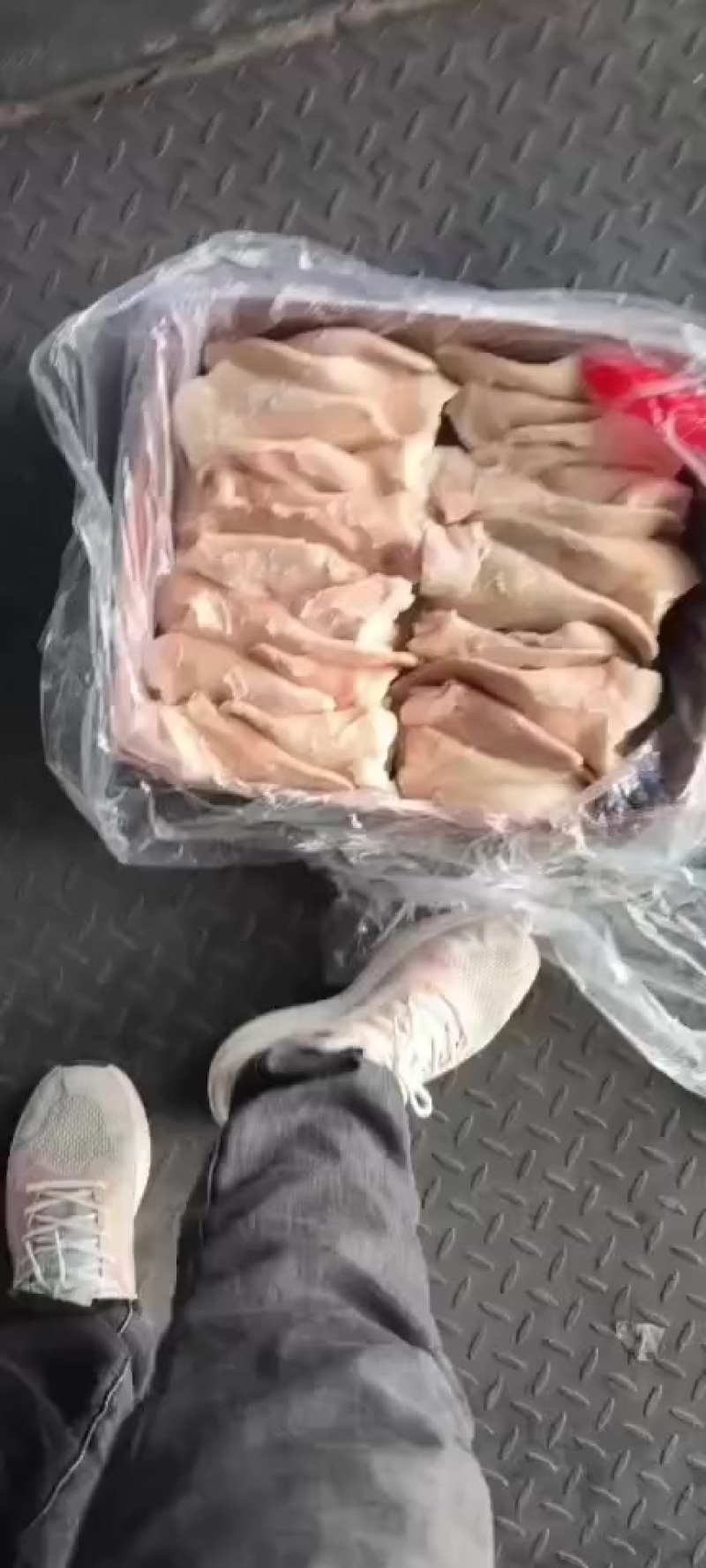 二级猪耳还有3吨，干货