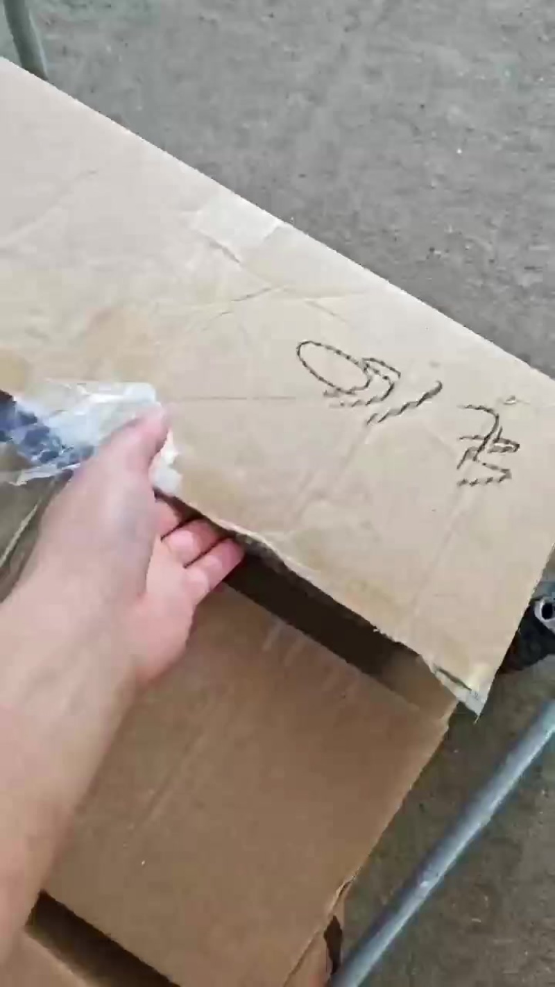 烘烤虾皮，质量好，价格便宜需要的老板联系我咨询。