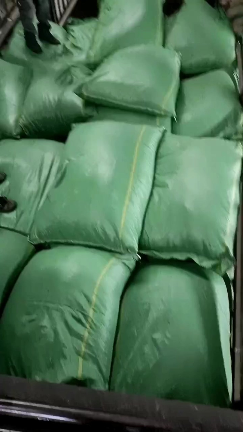 云南地区打包袋装稻壳