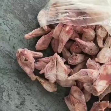 带舌仔鹅头6吨7天以内的货上次装车实拍